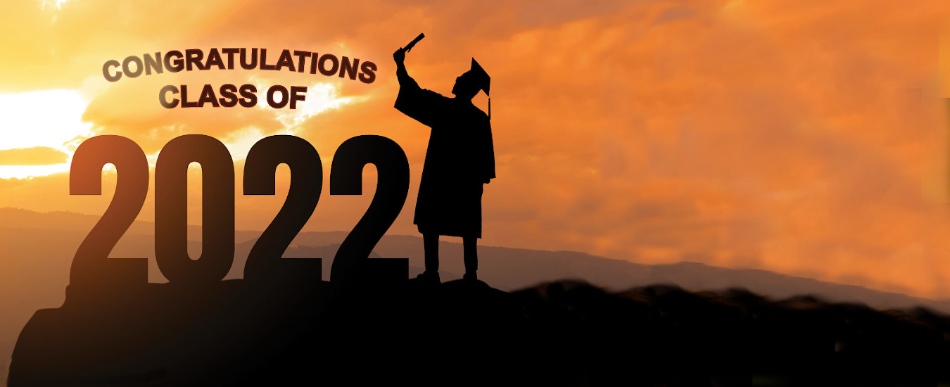 illustration of a sillhouette of a graduate standing next to the number 2022
